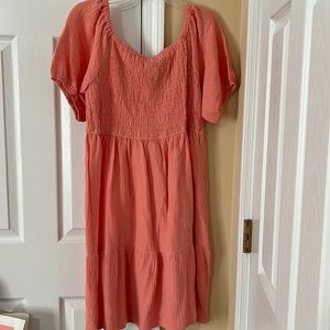 New York and Company, short sleeved, peach colored dress. Never worn.